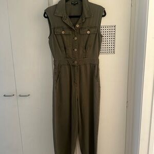 Velvet Heart Olive Sleeveless Button-Front Utility Jumpsuit